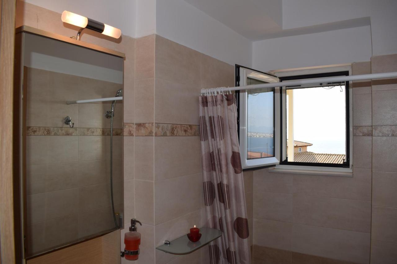 Studio Holiday Kalamata 2 Exteriör bild